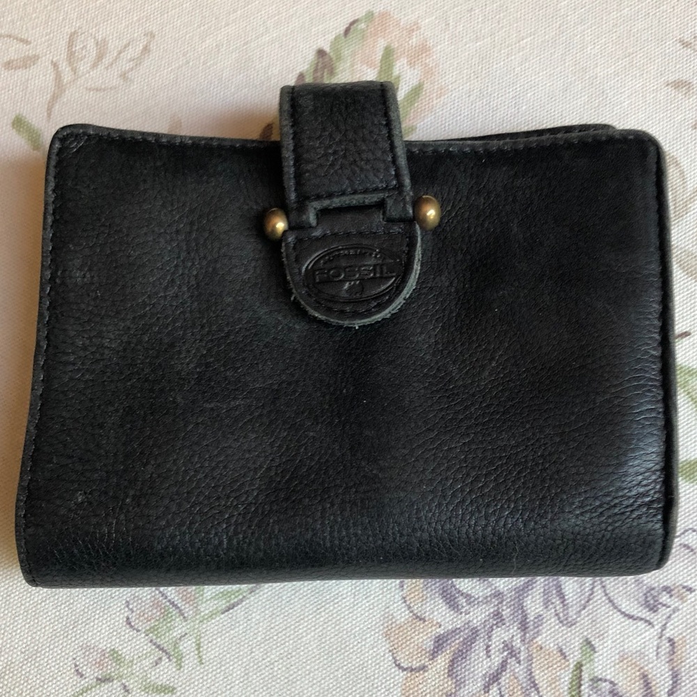 Fossil leather wallet.